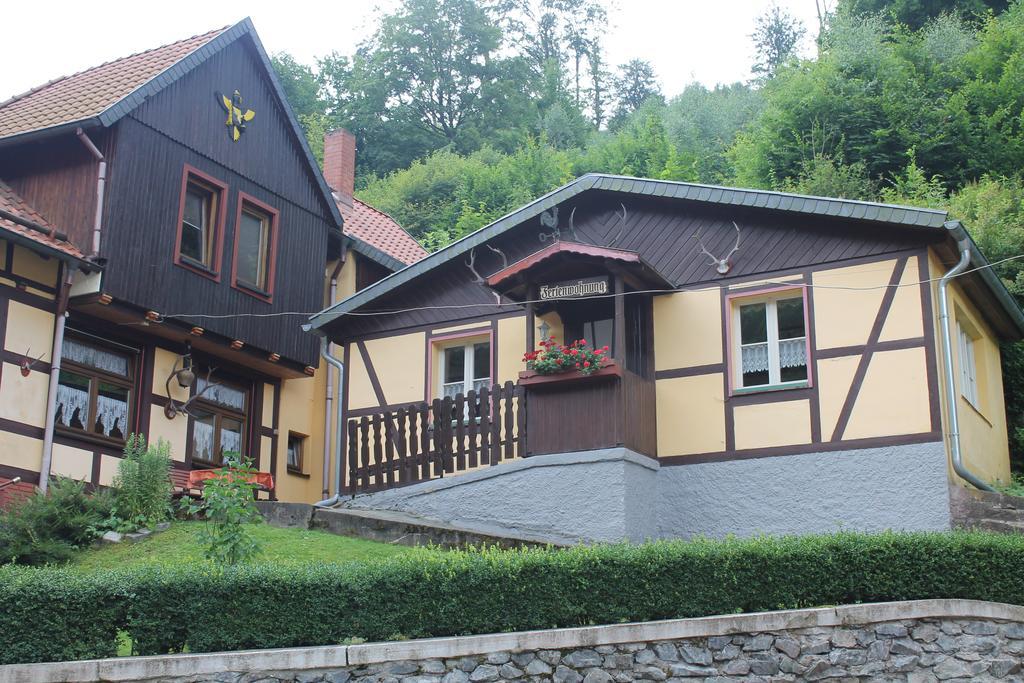 Haus Hubertus Apartment Stolberg i. Harz Екстериор снимка